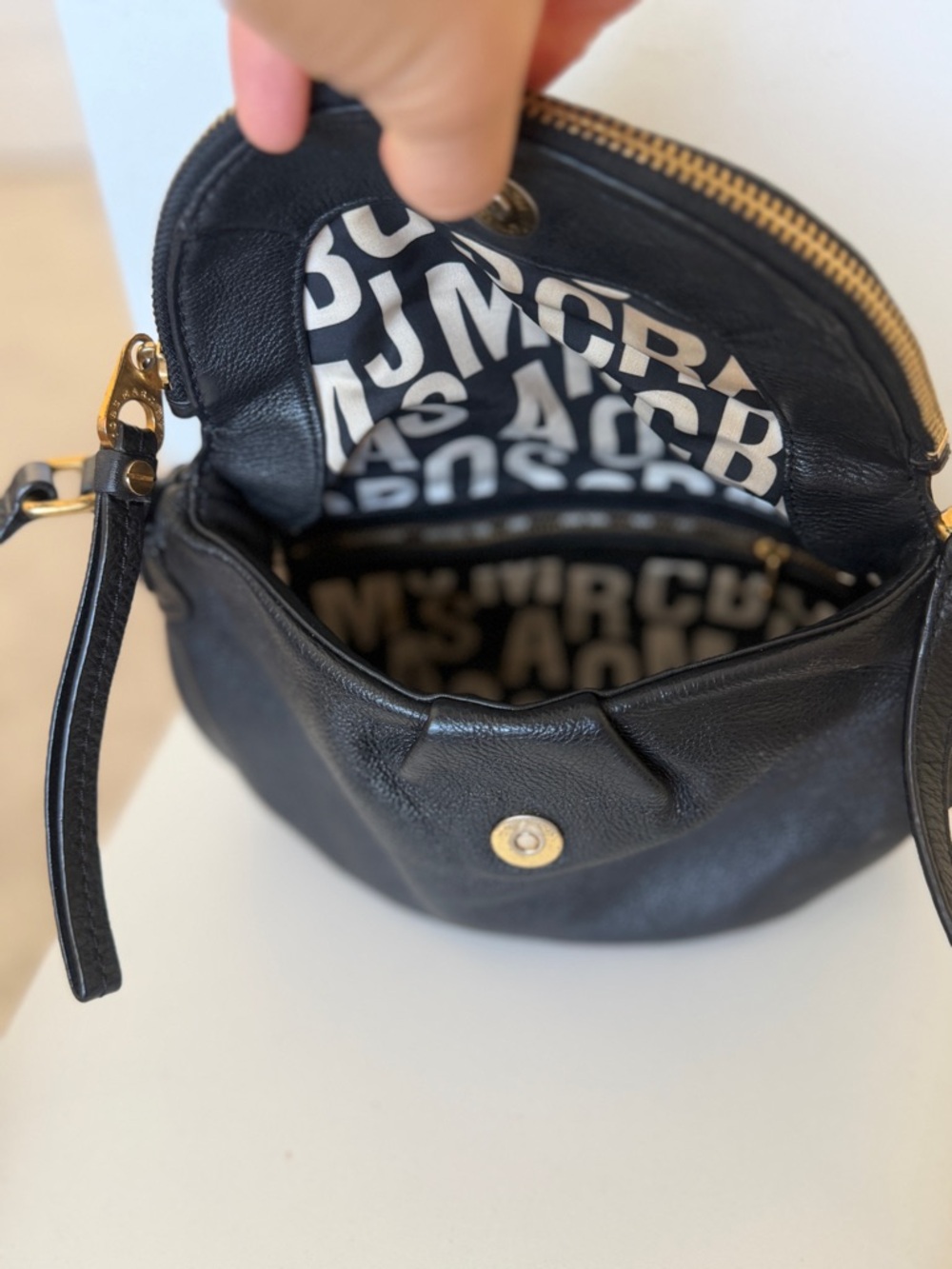 Marc by Marc Jacobs Black Leather Crossbody with Gold Plaque - Picture 3 of 3
